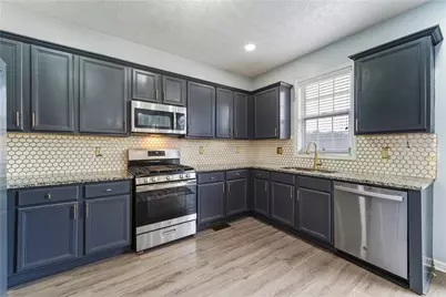 311 Park Creek Ridge, Woodstock, GA 30188 - Photo 9