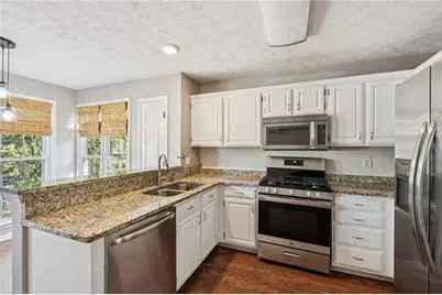 2470 Jakin Way, Suwanee, GA 30024 - Photo 15