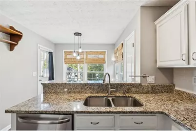 2470 Jakin Way, Suwanee, GA 30024 - Photo 17