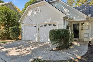 2470 Jakin Way, Suwanee, GA 30024 - Photo 5