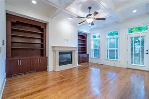 12 Candler Grove Dr, Decatur, GA 30030 - Photo 9