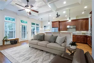 12 Candler Grove Dr, Decatur, GA 30030 - Photo 11