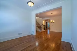 12 Candler Grove Dr, Decatur, GA 30030 - Photo 7