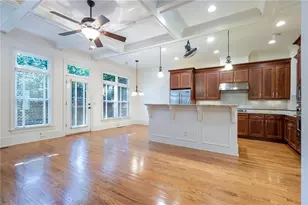 12 Candler Grove Dr, Decatur, GA 30030 - Photo 11