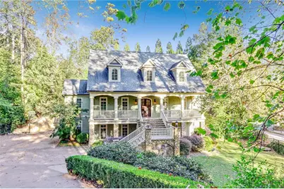 4227 Peachtree Dunwoody Road NE, Atlanta, GA 30342 - Photo 1