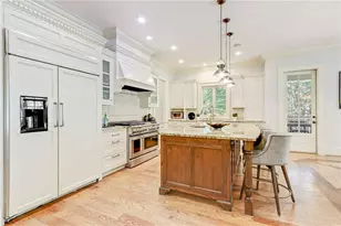 4227 Peachtree Dunwoody Road NE, Atlanta, GA 30342 - Photo 17