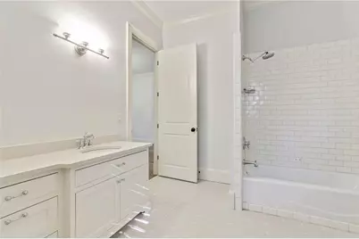 4227 Peachtree Dunwoody Road NE, Atlanta, GA 30342 - Photo 35