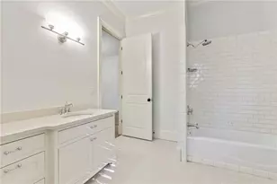 4227 Peachtree Dunwoody Road NE, Atlanta, GA 30342 - Photo 35