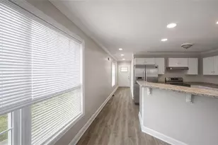 2035 Lois Pl NW, Atlanta, GA 30318 - Photo 7