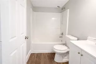 2035 Lois Pl NW, Atlanta, GA 30318 - Photo 13