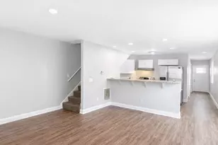 2035 Lois Pl NW, Atlanta, GA 30318 - Photo 11