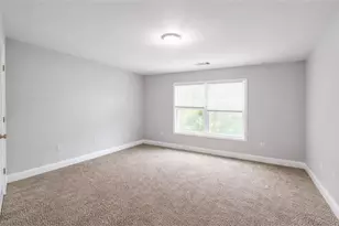 2035 Lois Pl NW, Atlanta, GA 30318 - Photo 15