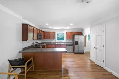 2269 Lakewood Drive NW, Kennesaw, GA 30152 - Photo 7