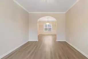 1054 Falls Brooke Dr, Conyers, GA 30094 - Photo 7