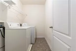 4327 Shamrock Dr, Atlanta, GA 30349 - Photo 31