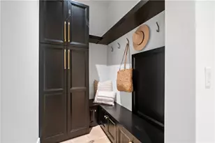 2650 Roswell Rd, Marietta, GA 30062 - Photo 9