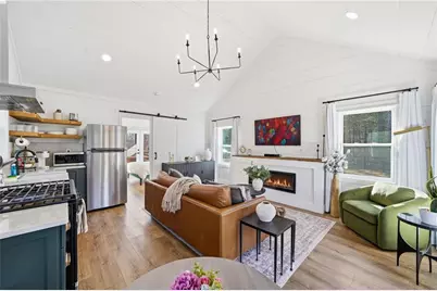 300 Burbano Creekside Landing, Talking Rock, GA 30175 - Photo 3