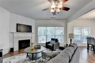 335 Pintail Ct, Suwanee, GA 30024 - Photo 9