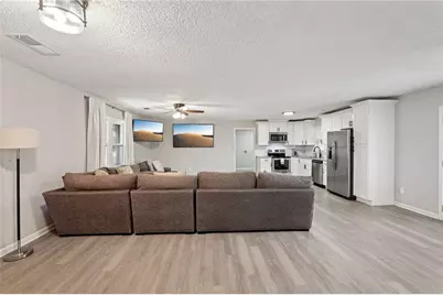 1961 Oak Leaf Court SW, Marietta, GA 30008 - Photo 7