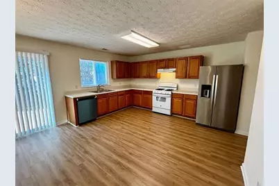 2735 Meadow Trace, Grayson, GA 30017 - Photo 7