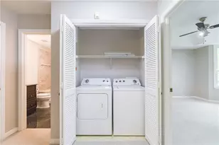 915 McGill Park Ave NE, Atlanta, GA 30312 - Photo 15