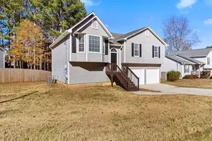 405 Ivy Crest Dr, Dallas, GA 30157 - Photo 3