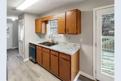 220 Peach Forest Place, Douglasville, GA 30134 - Photo 9