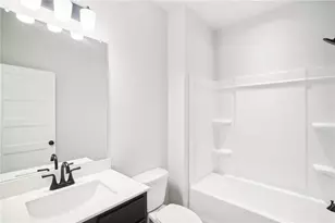 140 Brandle Rose Wy, Hoschton, GA 30548 - Photo 11