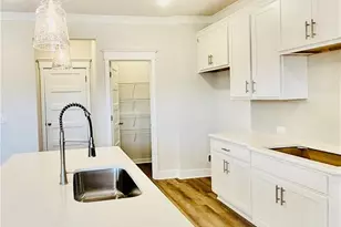 140 Brandle Rose Wy, Hoschton, GA 30548 - Photo 5