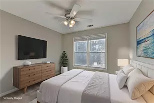 4100 Suwanee Bend Dr, Suwanee, GA 30024 - Photo 15