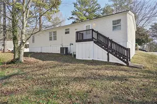 31 Pine Burr Dr, Kennesaw, GA 30152 - Photo 37