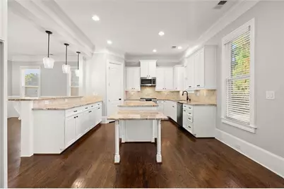 6272 Mount Vernon Oaks Drive, Sandy Springs, GA 30328 - Photo 13