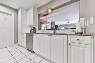 211 Colonial Homes Dr NW, Atlanta, GA 30309 - Photo 11