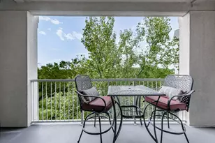 211 Colonial Homes Dr NW, Atlanta, GA 30309 - Photo 27