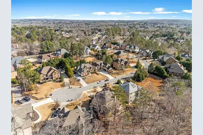 585 Settles Brook Court, Suwanee, GA 30024 - Photo 7