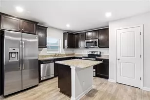 6968 New Dale Rd, Rex, GA 30273 - Photo 11