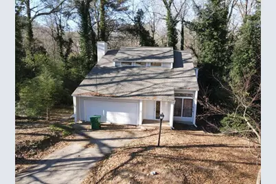 429 Rue De Chateau, Stone Mountain, GA 30083 - Photo 3