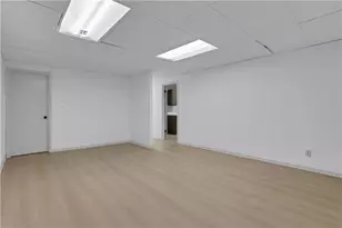 600 Rounsaville Rd, Roswell, GA 30076 - Photo 35