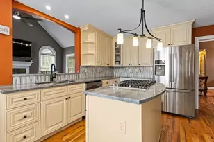 1104 Brookfield Dr SE, Conyers, GA 30013 - Photo 11