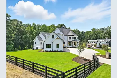 7915 E Cherokee Drive, Canton, GA 30115 - Photo 7