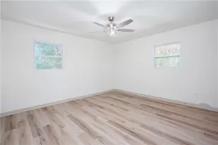 1560 N Columbia Pl, Decatur, GA 30032 - Photo 17