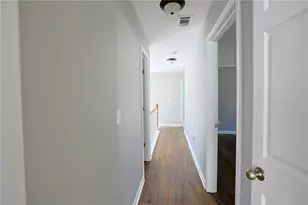 910 Lakeside Ct, Loganville, GA 30052 - Photo 39