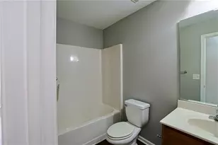 910 Lakeside Ct, Loganville, GA 30052 - Photo 57