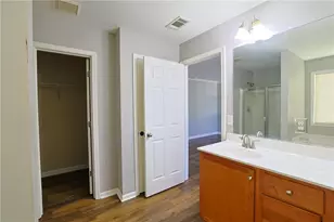 910 Lakeside Ct, Loganville, GA 30052 - Photo 45