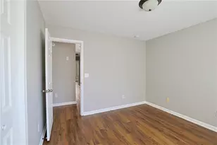 910 Lakeside Ct, Loganville, GA 30052 - Photo 55