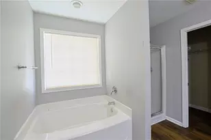 910 Lakeside Ct, Loganville, GA 30052 - Photo 47