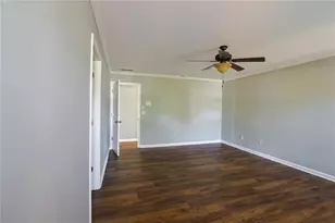 910 Lakeside Ct, Loganville, GA 30052 - Photo 43