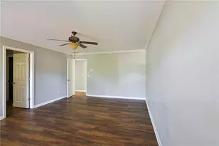 910 Lakeside Ct, Loganville, GA 30052 - Photo 41