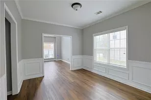 910 Lakeside Ct, Loganville, GA 30052 - Photo 13