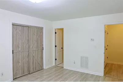 3761 Lake Point Boulevard, Suwanee, GA 30024 - Photo 17